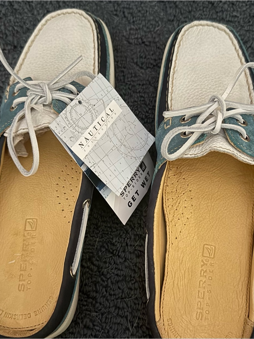 NWT Sperry Tri-Tone Leather Boat Slip-On Shoes in White and blue